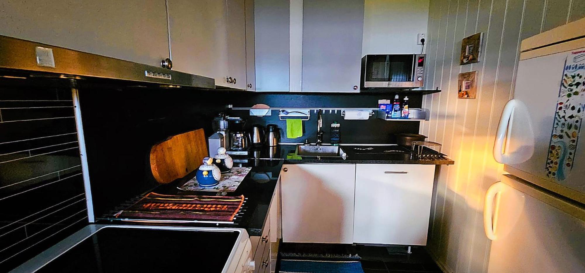 Nydelig Utsikt, Egen Leilighet Med To Parkeringer Movik  Zimmer foto